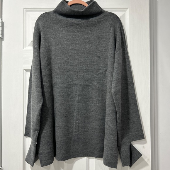 Evidnt NWT Mock Turtleneck Knit Sweater Top Medium Heather Gray Cut Sleeve - Picture 7 of 8